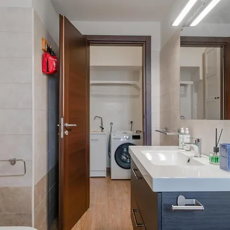 Urban Dora - For Families *