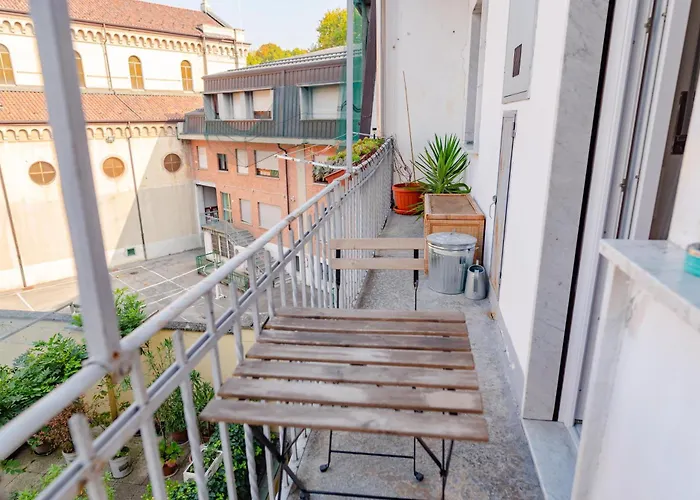 Urban Dora - For Families Daire *